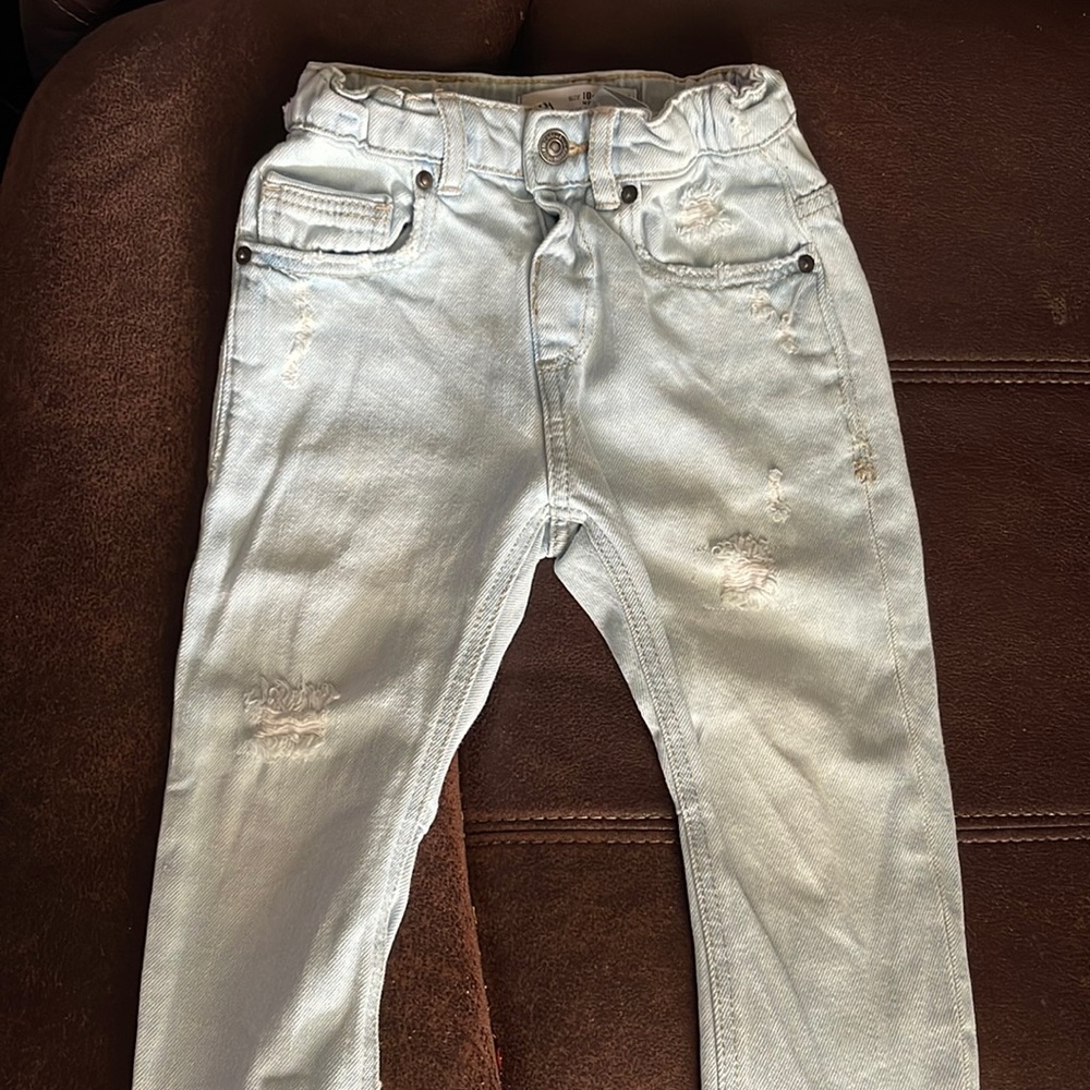 Zara jeans used once